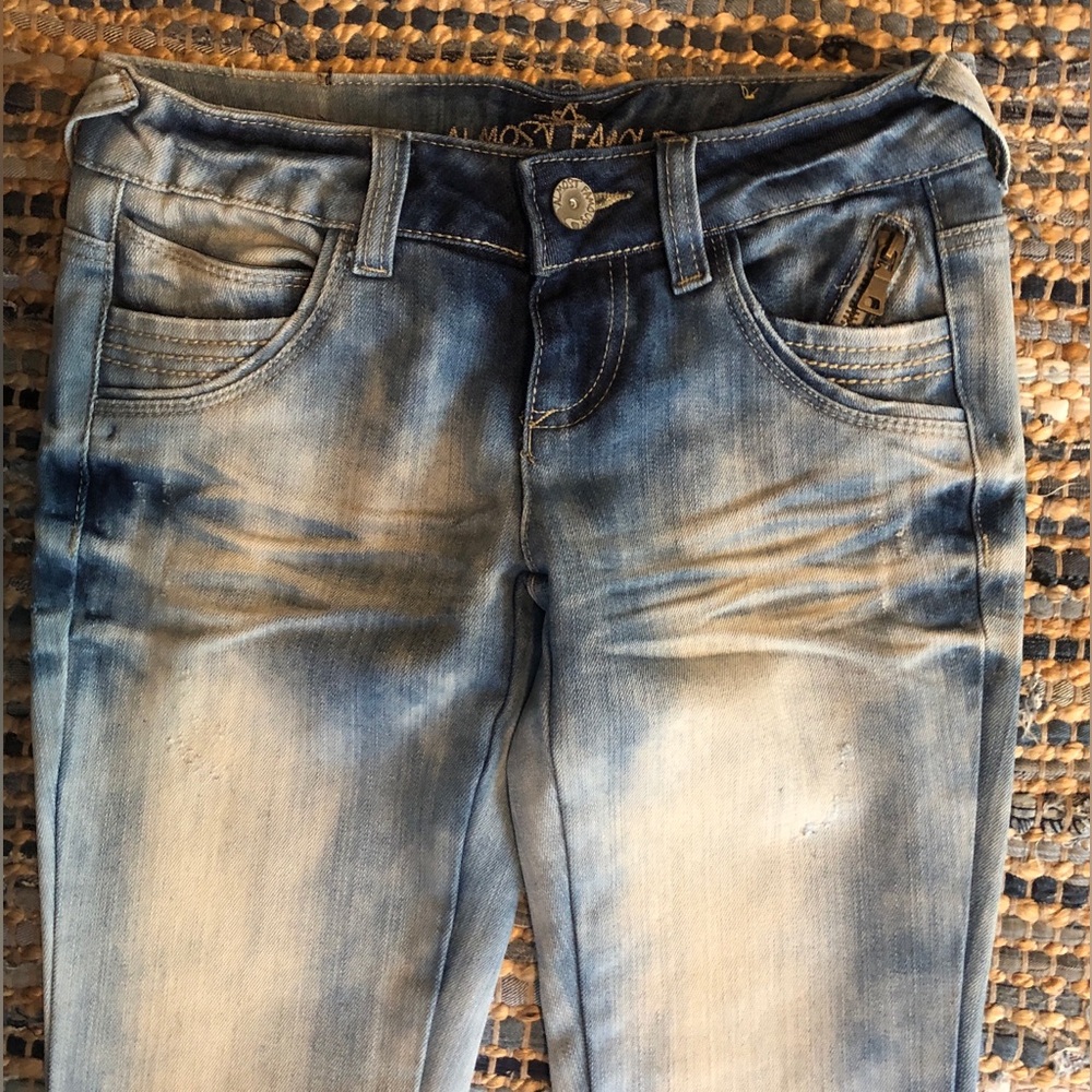 Stylish Blue & Bleached Distressed Jeans by Almost Famous